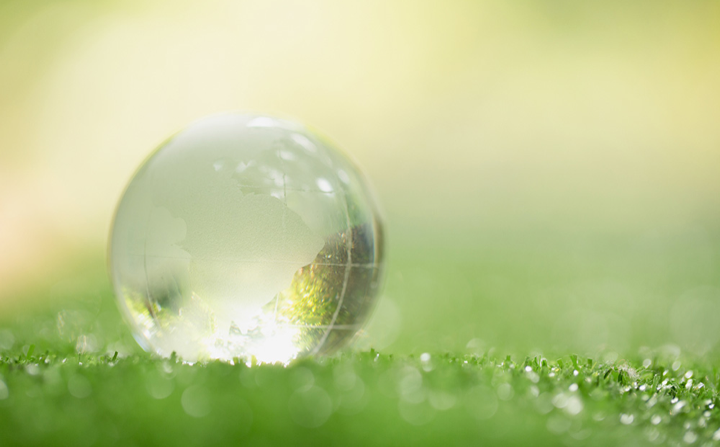 Rocks stack up vertically